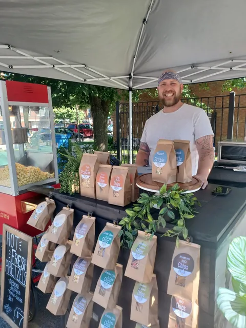 Ravenswood Community Farmers Market