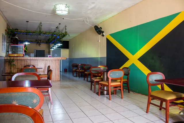 Fresh and Ready Jamaican Restaurant