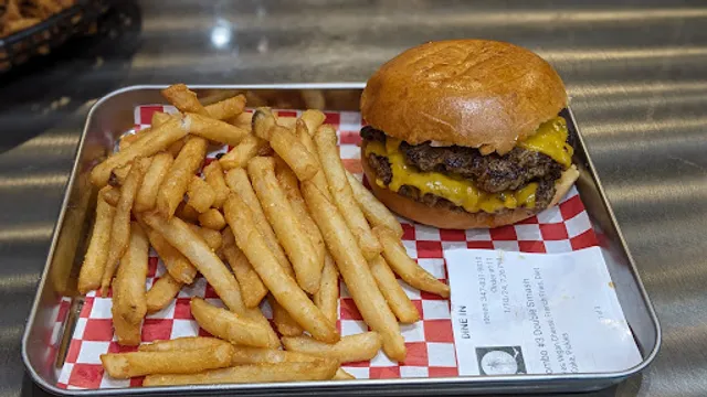 Smash House Burgers Queens