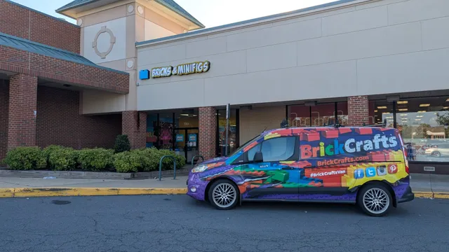 Bricks & Minifigs Herndon