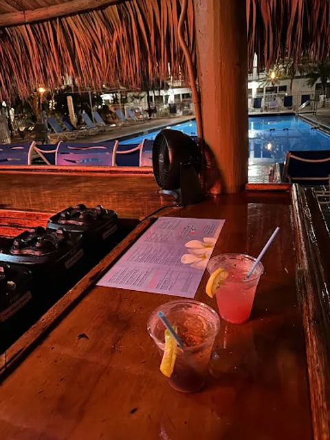 Holiday inn pool bar