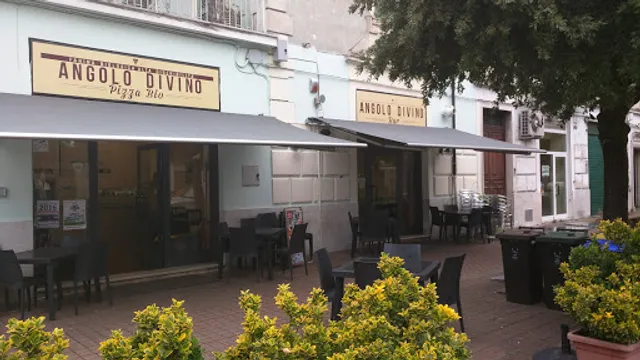 ANGOLO DIVINO