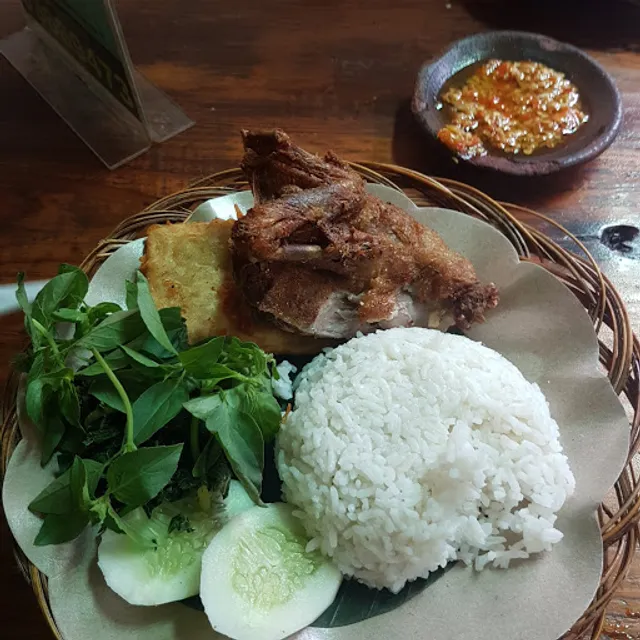 Waroeng Bebek Goreng H. Slamet