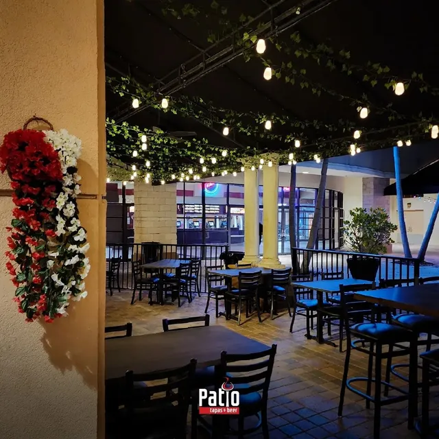 Patio Flamenco