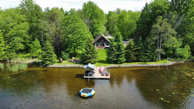 Rideau River Cottage