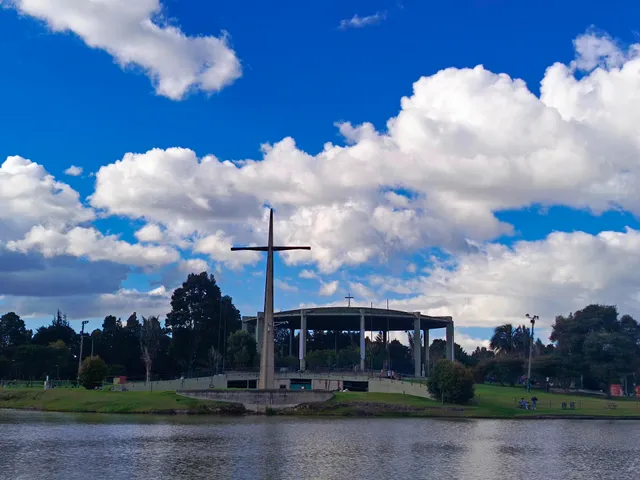 Park Simón Bolívar Bogotá City