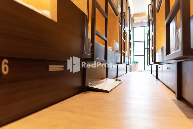 Capsule Inn Antasari Mitra RedDoorz