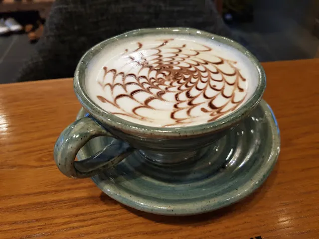 카페루앤비 울산송정점