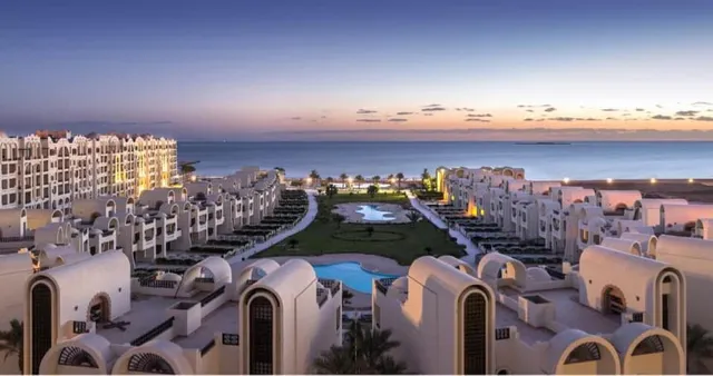 Gravity Hotel Sahl Hasheesh