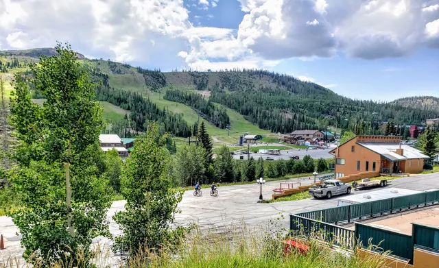 Chalet Village At Brian Head