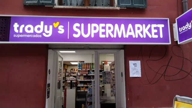 Trady's Supermercado La Lonja