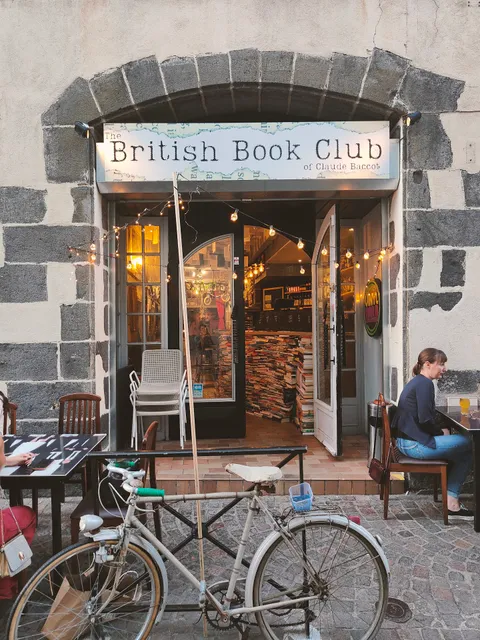 The British Book Club of Claude Baccot