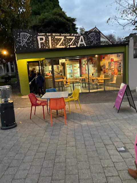 The Little Pizza Shop by the Beach