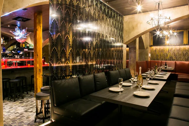 Trattoria Pizzeria&Bar LOGiC Nagano