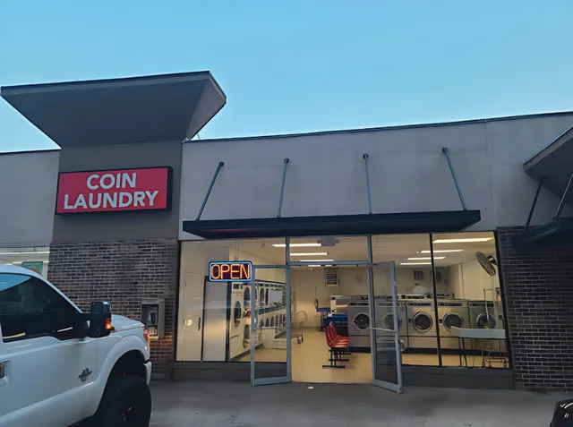 Miss Bubbles Laundromat Lavanderia - Newnan GA