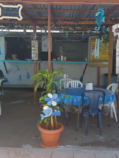 Lola's Beach Restaurant