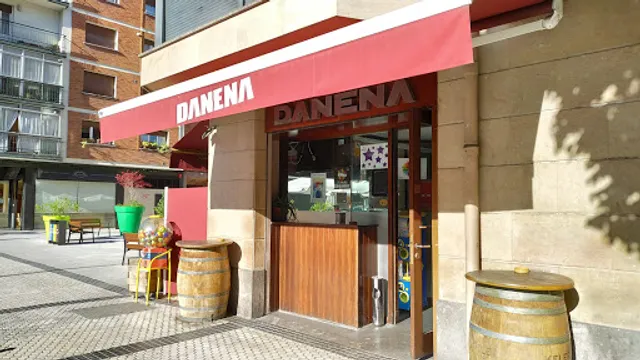 Bar Danena