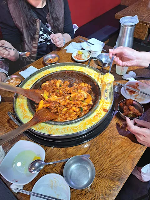 유가네닭갈비온천천점