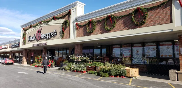 Uncle Giuseppe's Marketplace