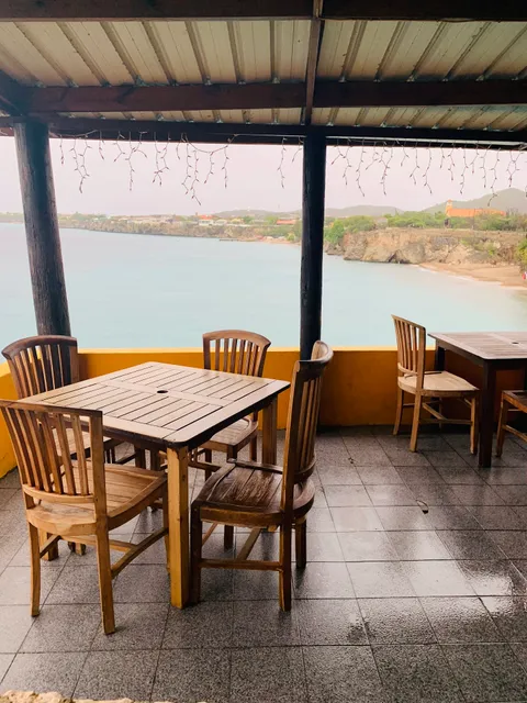 Restaurant Playa Forti