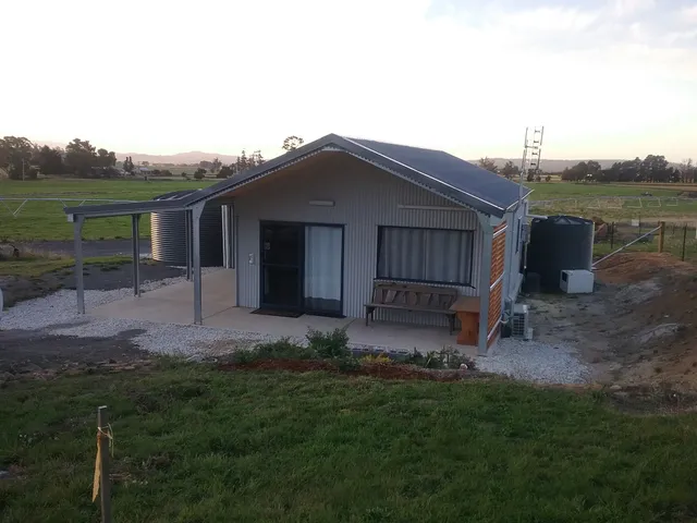 Meander Country Cabins & Vans