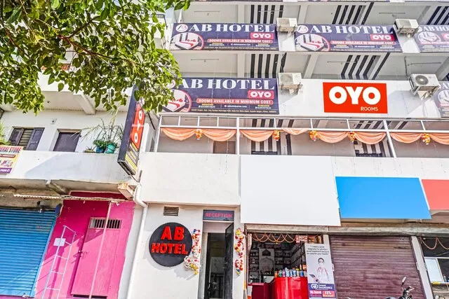 OYO Flagship Ab Hotel