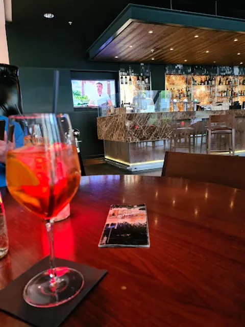 Manhattan Lounge - Bar