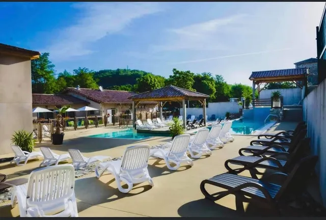 Camping Mazet Plage****