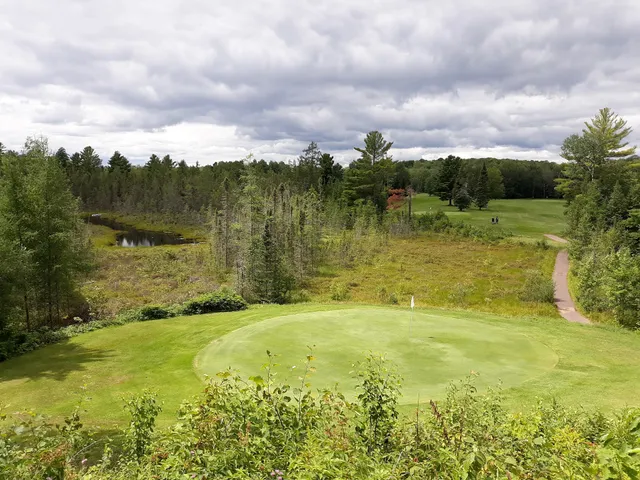Tahoe Lynx Golf Course