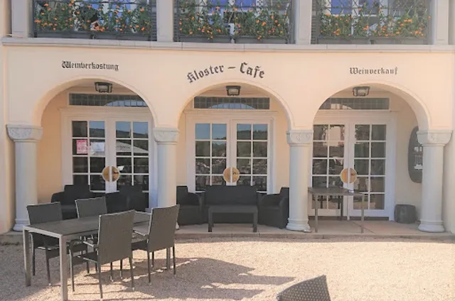 Weinbistro im Kloster Machern