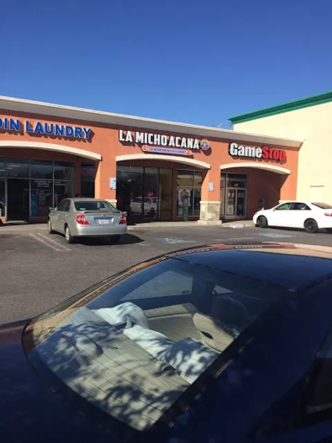 La Michoacana Top's Ice Cream Parlor