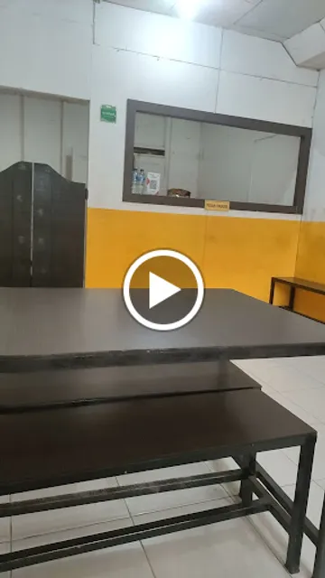 Ayam gepuk Pak Gembus