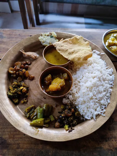 Maa Hotel And Restaurant