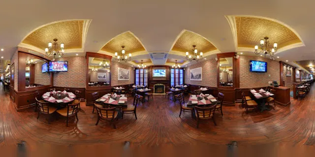 Ryan Maguire's Bar & Restaurant