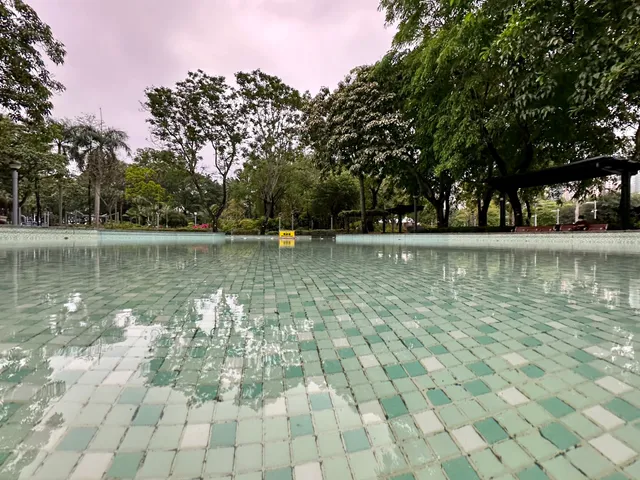 Victoria Park Model Boat Pool