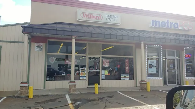 Willard Battery Outlet