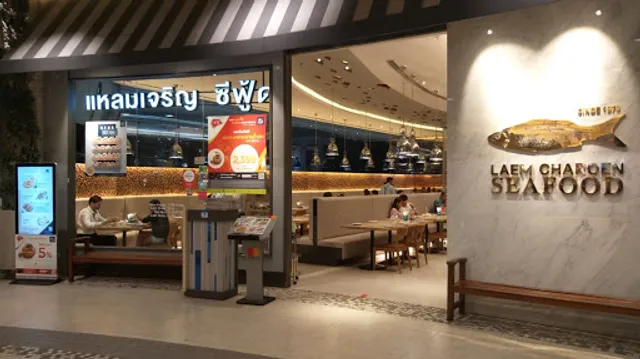 Laem Charoen Seafood
