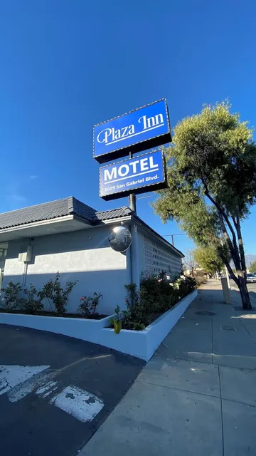 Plaza Inn Motel