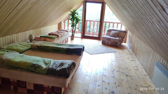 Zbojnícka drevenica 3