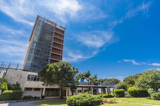 Adriatic - Guest House Komfor