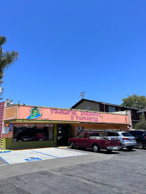 Taquería Jalapeños & Pupusería