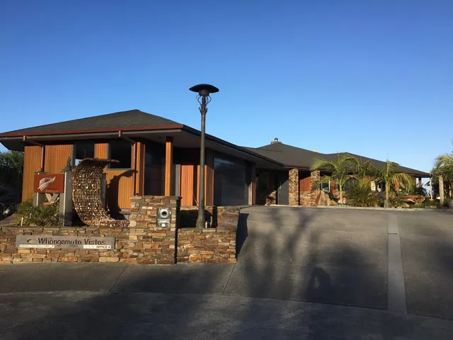 Whangamata Vistas B&B