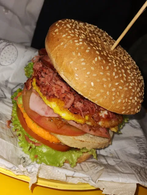 País e filhos pizzaria e lanchonete