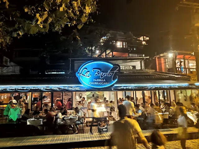 La Bardot Restaurant e churrasqueira