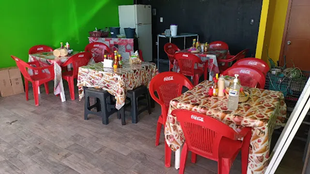 Mariscos Velázquez estilo Sinaloa