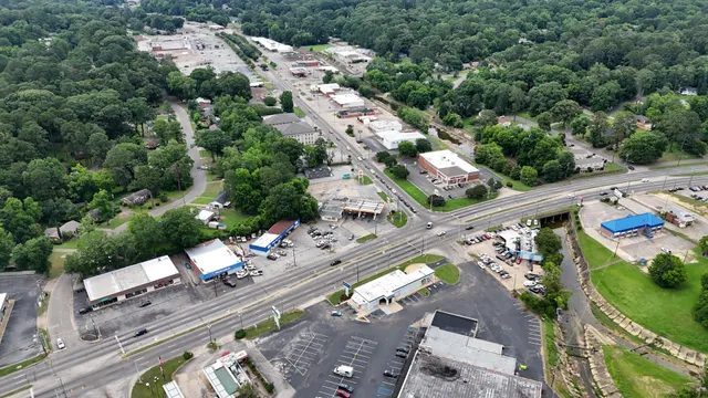 Forest Hills Shopping Center