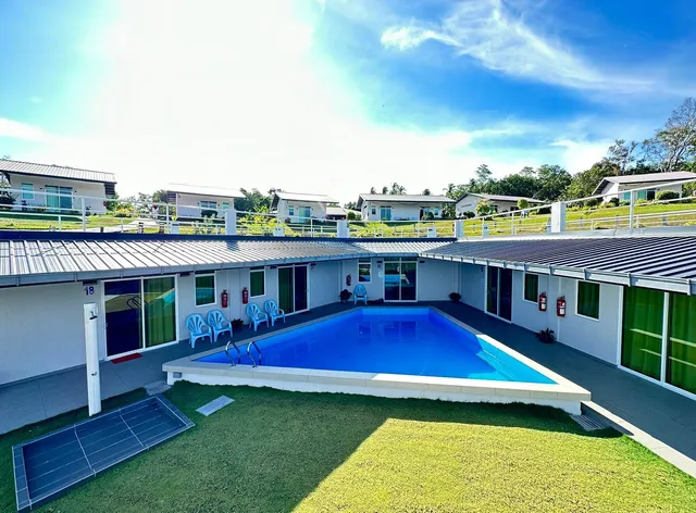 D View Holiday Homes