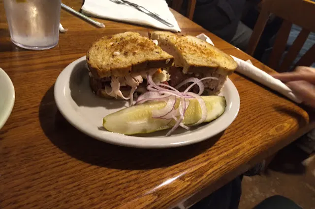 Carshon's Delicatessen