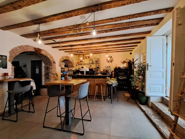 Galiner Brunch and Dine