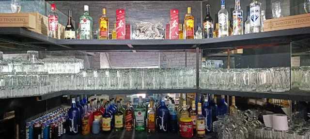 DRACARYS snacks Bar